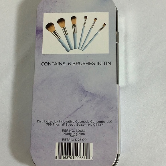 NWT Travel Brush Set by Innovative Cosmetic Concep - Picture 3 of 3